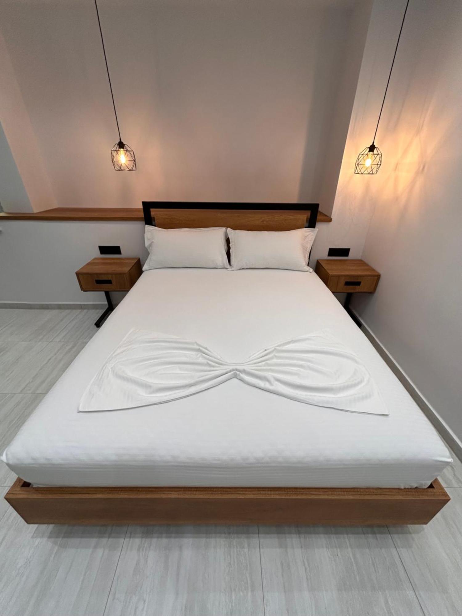 Crown Apartment Σαράντα Εξωτερικό φωτογραφία